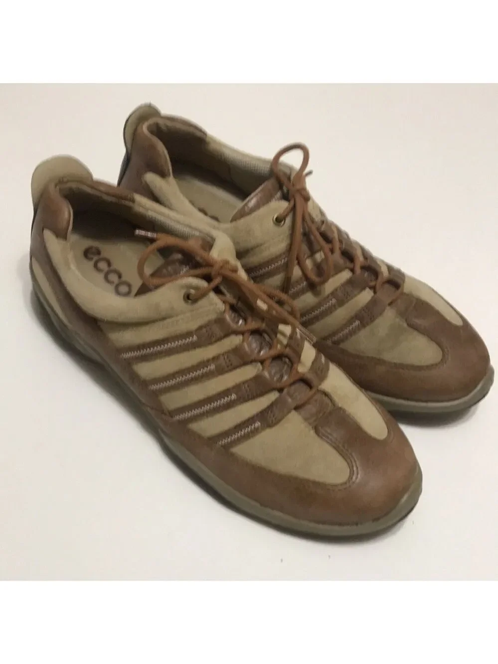Men’s Ecco Suede/Leather Walking Shoe Size 40